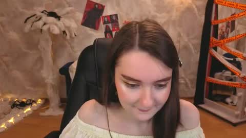 Snapshot of sensemysoul chatting on 11.09.25 sensemysoul online show from 11.09.25