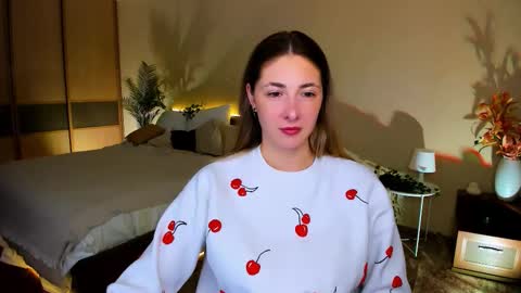 sensitiveheartt online show from 10.13.25