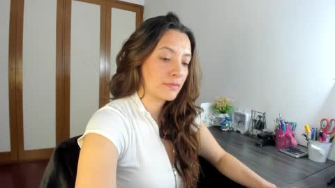 Samantha -  online show from 01.03.25