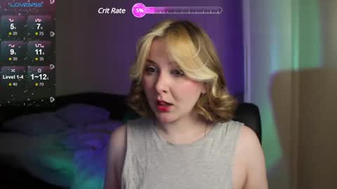 Snapshot of sensual_girrrl chatting on 03.09.25 Ilona online show from 03.09.25