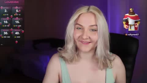 Ilona online show from 10.22.25