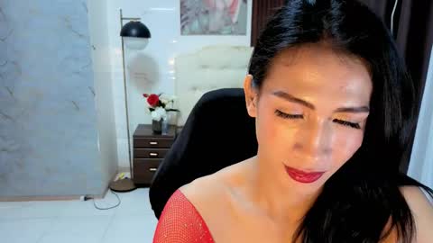 Snapshot of sensual_goergia chatting on 09.12.25 sensual_goergia online show from 09.12.25