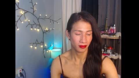 Snapshot of sensual_goergia chatting on 10.28.25 sensual_goergia online show from 10.28.25