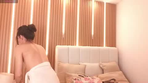 Sensual Kim77 online show from 06.23.26