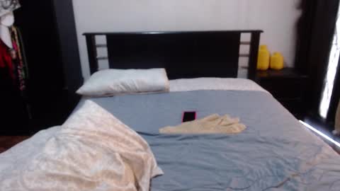 sensual_natalie online show from 10.17.25