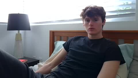 Snapshot of sensualalien chatting on 12.30.24 Cam online show from 12.30.24