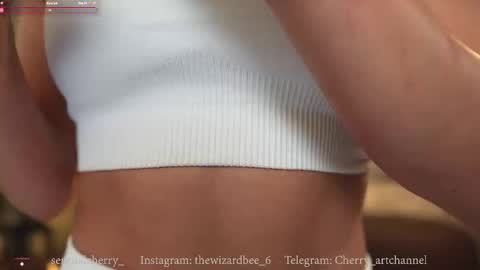 Maria- OF sensual bee online show from 09.19.25