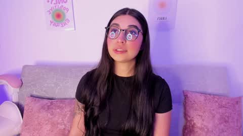 Snapshot of sensualhaven_ chatting on 01.05.25 sensualhaven_ online show from 01.05.25