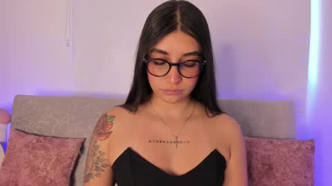 Snapshot of sensualhaven_ chatting on 01.29.25 sensualhaven_ online show from 01.29.25