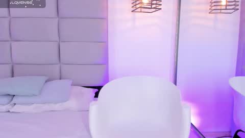 Jeen  online show from 01.10.26