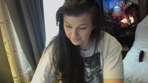 Tara online show from 01.04.25