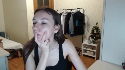 Snapshot of senxual__ chatting on 12.25.24 senxual__ online show from 12.25.24