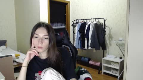 Snapshot of senxual__ chatting on 01.24.25 senxual__ online show from 01.24.25