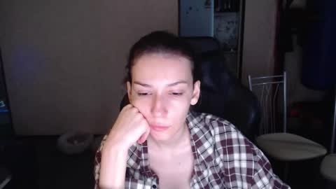 Snapshot of senxual__ chatting on 09.15.25 senxual__ online show from 09.15.25