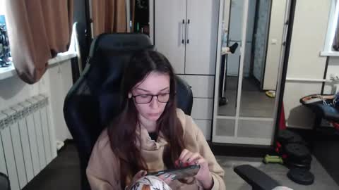 Snapshot of senxual__ chatting on 09.26.25 senxual__ online show from 09.26.25