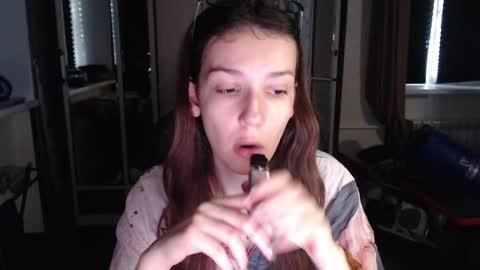 Snapshot of senxual__ chatting on 09.29.25 senxual__ online show from 09.29.25