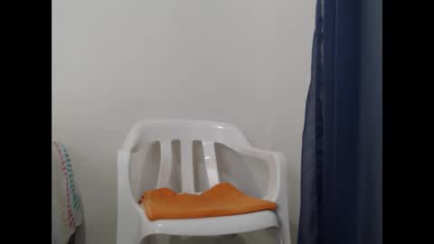 Snapshot of senyeiblack chatting on 02.22.25 Jose online show from 02.22.25