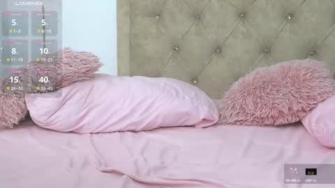 serafina_ online show from 03.12.25