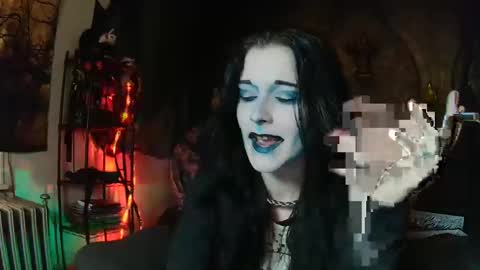 Seraphin Munster online show from 11.05.25