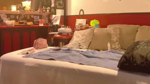 Snapshot of seraphyx33 chatting on 10.24.25 seraphyx33 online show from 10.24.25