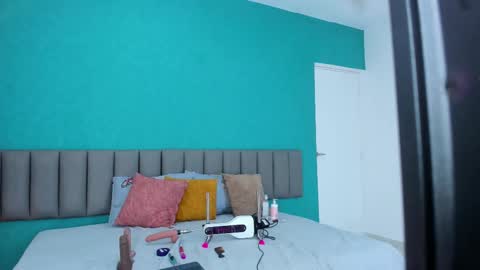 serena_collins online show from 10.06.25