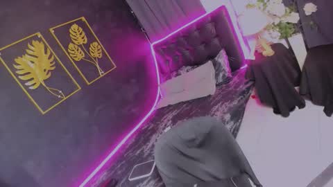 RED HARPER online show from 11.25.25