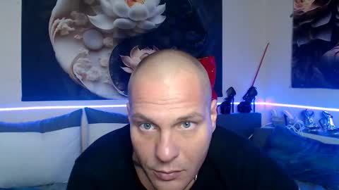 serenaandryan online show from 12.13.25