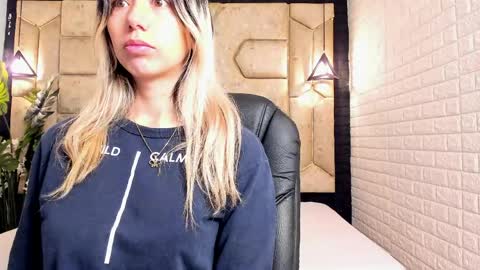 Serene online show from 05.27.26