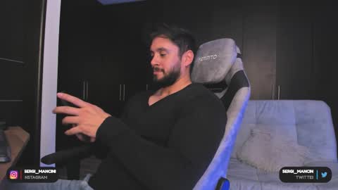 Snapshot of sergi_mancini11 chatting on 12.15.25 Sergi Mancini online show from 12.15.25