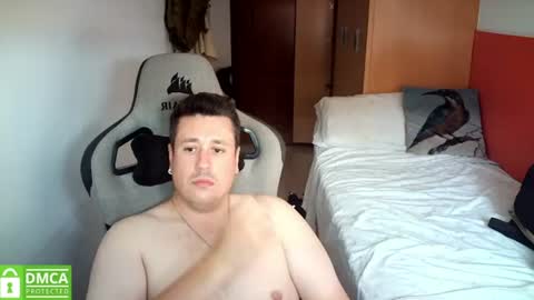 Snapshot of sergio95n chatting on 07.12.26 Pollos online show from 07.12.26