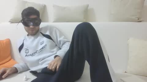 sero98313230 online show from 04.15.26