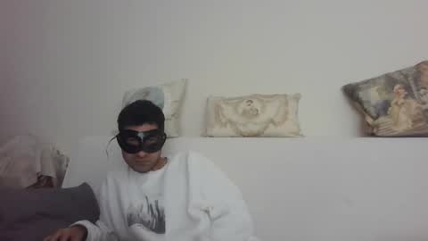 Snapshot of sero98313230 chatting on 04.27.26 sero98313230 online show from 04.27.26