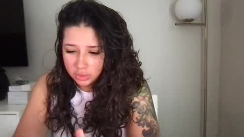 Snapshot of servexely chatting on 02.24.26 servexely online show from 02.24.26