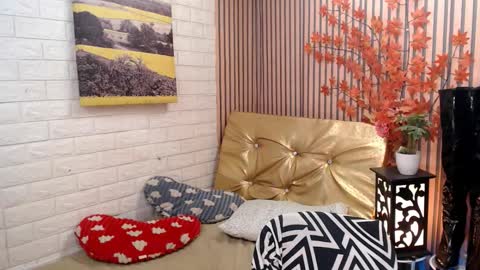 call me MILES   online show from 03.01.25