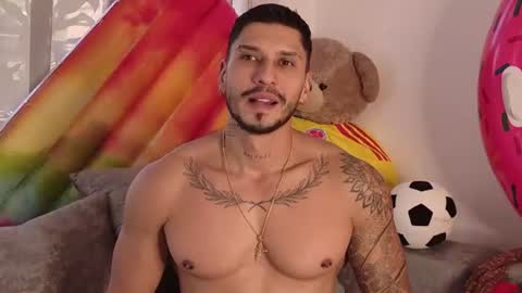 HEY IM SETH online show from 07.05.26