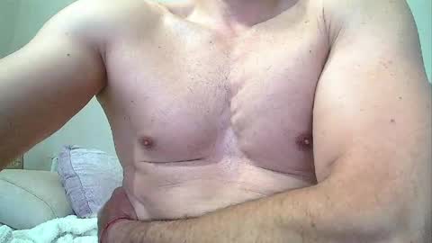 SEX MACHINE 19 online show from 05.02.26