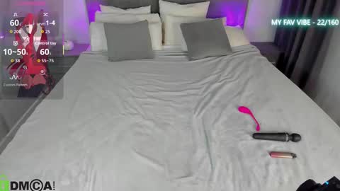 Snapshot of sex_puma chatting on 11.18.25 sex_puma online show from 11.18.25