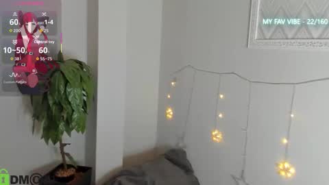 Snapshot of sex_puma chatting on 12.15.25 sex_puma online show from 12.15.25