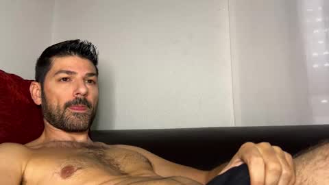 Lucenzo  online show from 11.22.25