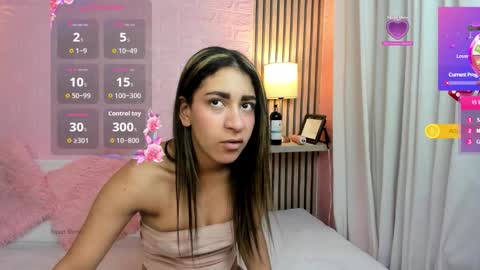 Snapshot of sexi_medussa chatting on 11.22.25 sexi_medussa online show from 11.22.25