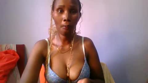 Snapshot of sexie_love chatting on 03.02.25 Nancy online show from 03.02.25