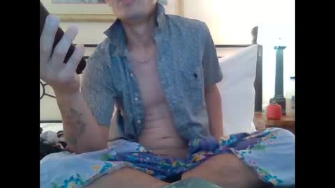 Snapshot of sexiiisenseiii chatting on 12.03.24 dankdiggler online show from 12.03.24