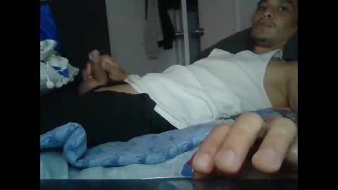 Snapshot of sexiiisenseiii chatting on 01.15.25 dankdiggler online show from 01.15.25