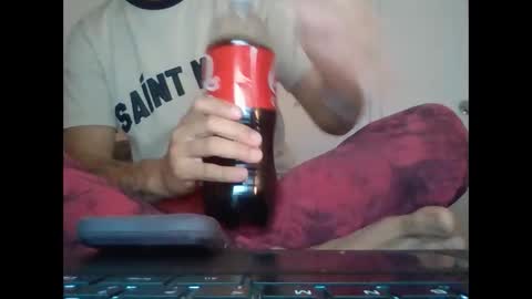 Snapshot of sexiiisenseiii chatting on 03.02.25 dankdiggler online show from 03.02.25