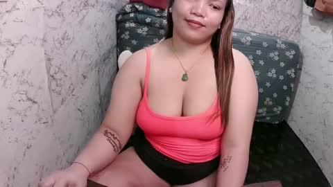 Snapshot of seximarsh88 chatting on 01.06.25 Thess A. online show from 01.06.25