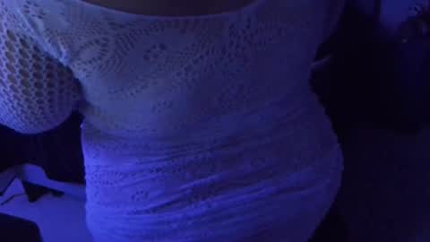 Snapshot of sexkittenfordaddy chatting on 10.22.25 sexkittenfordaddy online show from 10.22.25