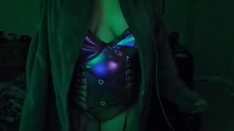 Snapshot of sexkittenfordaddy chatting on 10.26.25 sexkittenfordaddy online show from 10.26.25