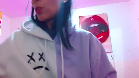Snapshot of sexmilkdirty chatting on 12.04.24 sexmilkdirty online show from 12.04.24