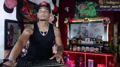 Aharon  ravelo online show from 11.29.25