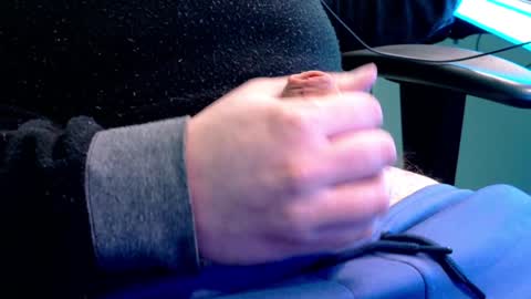 Snapshot of sexonme1982 chatting on 02.03.25 Masturbateforyou online show from 02.03.25